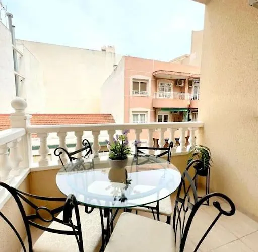 Casa Limpia De Reina