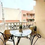 Casa Limpia De Reina